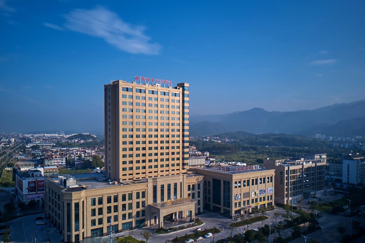 New Century Hotel Tiantai Zhejiang Huangyan Екстериор снимка